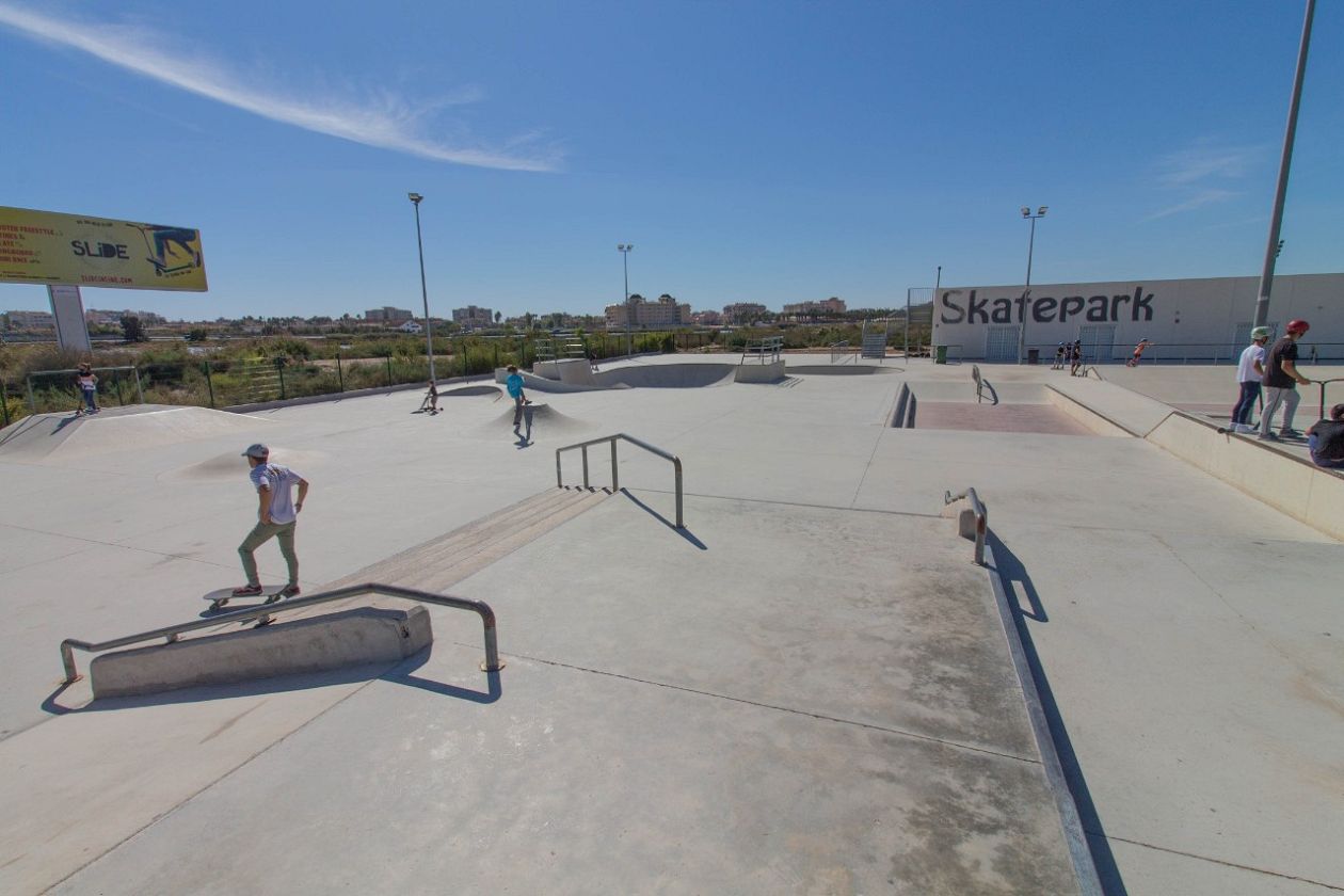 Skatepark (Santa Pola)