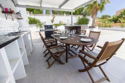 Villa Babilonia - Urb La Marina