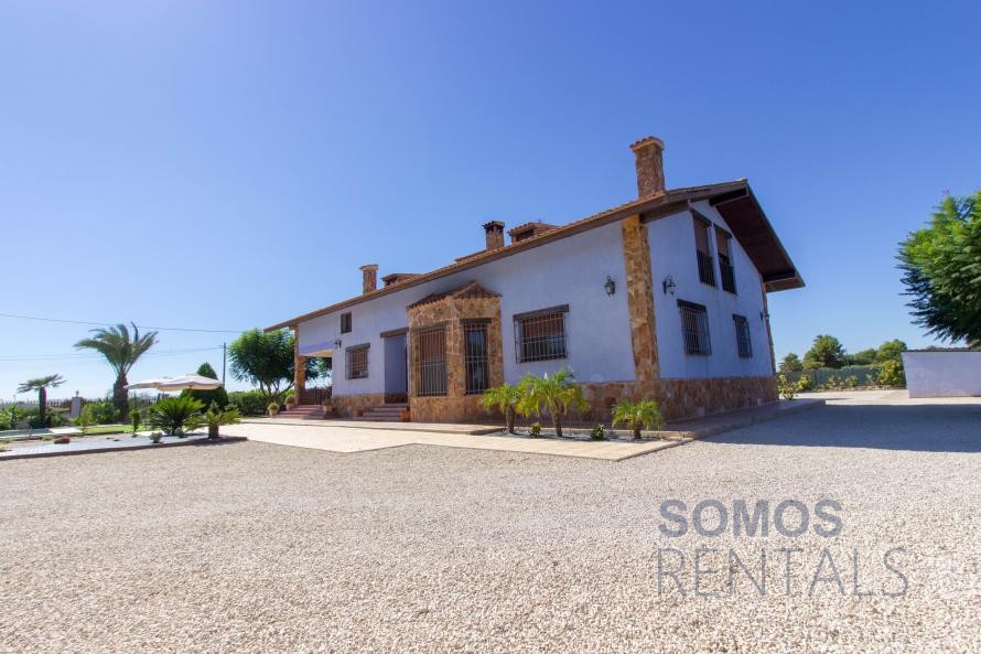 Villa Bayas