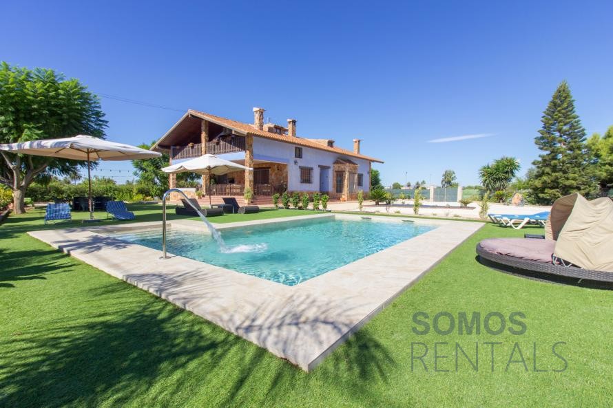 Villa Bayas
