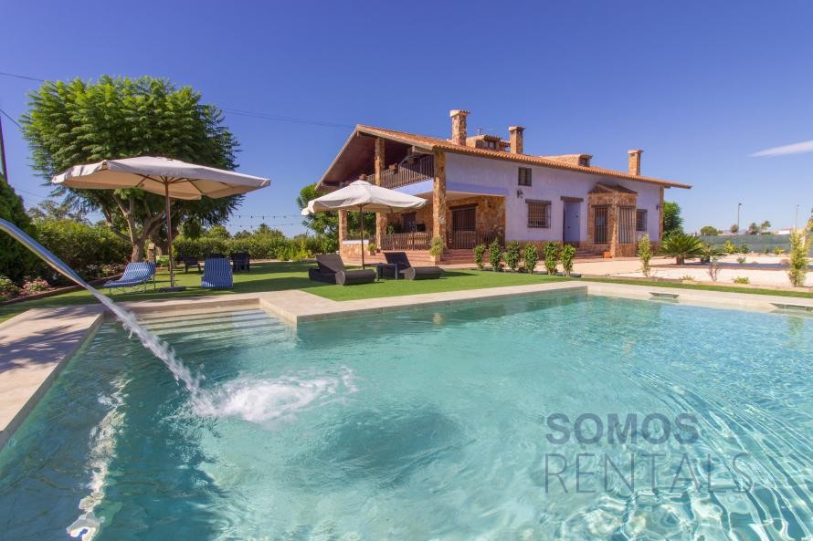 Villa Bayas
